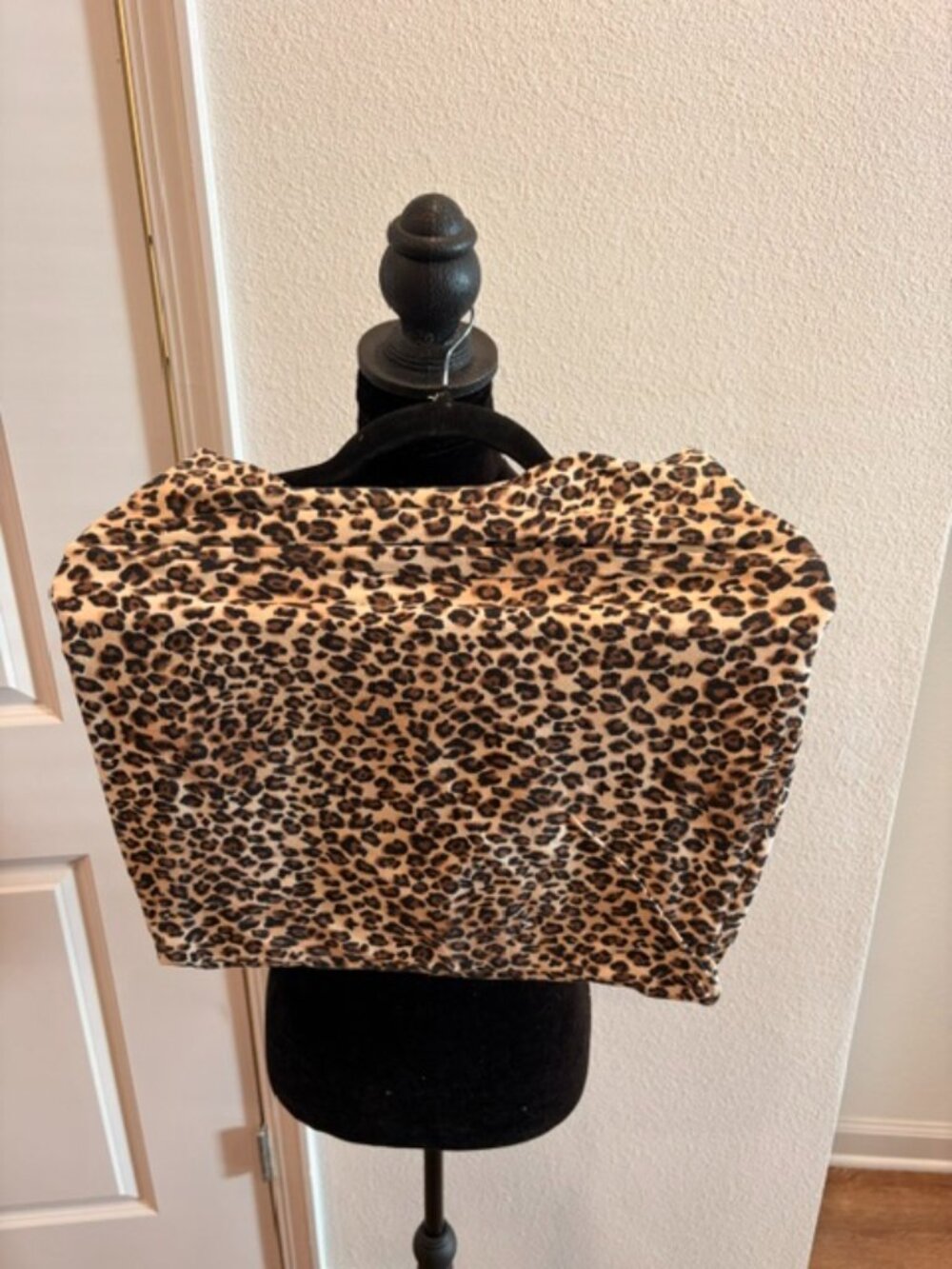 Women's Medium 95% Cotton 5% Spandex mini skirt